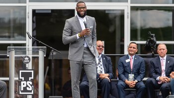 LeBron James, estrella de la
