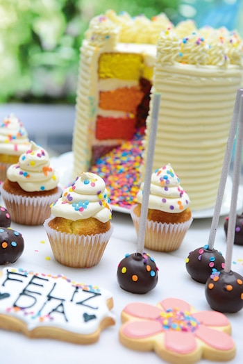 Funny cupcakes, Cake pops y