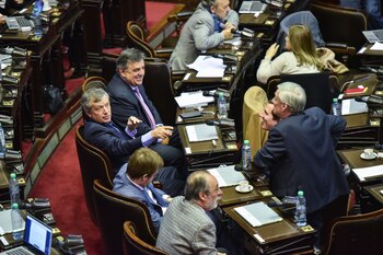 Emilio Monzó, Mario Negri, Nicolás