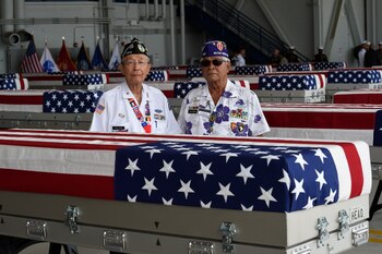 Dos veteranos de la guerra