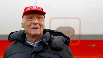 Niki Lauda fue internado de