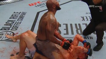 Don’Tale Mayes derrotó a Mitchell