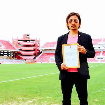 Yu estuvo de visitas en