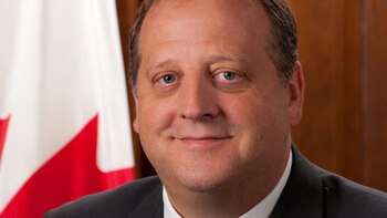 Dennis Horak, embajador canadiense en