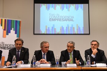 Una de las reuniones del