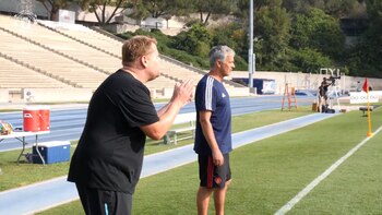 Corden y Mourinho, los entrenadores