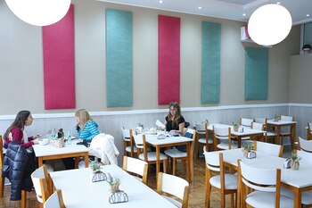 Alelí Bistro. Asunción 4031. @aleli