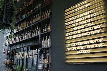 Bronce. Mercedes 3939 @bronce.cocteleria