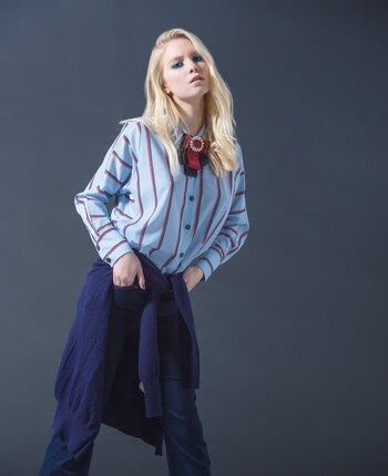 Camisa rayada ($ 1.350, Carmela