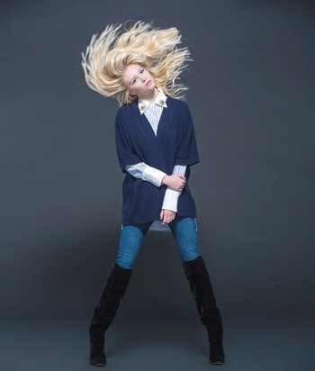 Camisa rayada con apliques en