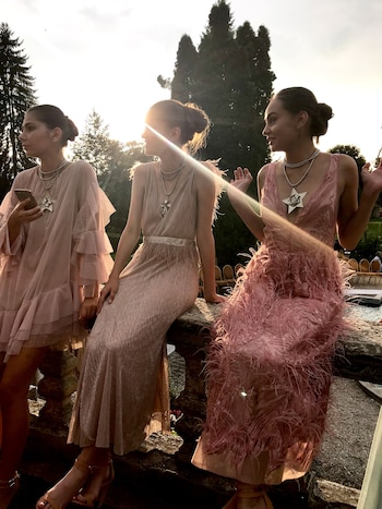 Glitter, lamé y géneros metalizados