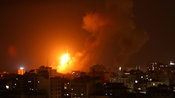 Bombardeo israelí contra objetivos de Hamas en Gaza (Reuters)