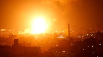 Israel bombardeó 12 puntos de Hamas en Gaza (AFP)