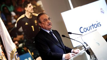 Luka Modric y Raphaël Varane