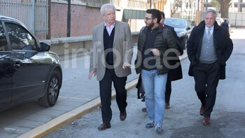 Luis Betnaza, junto con sus