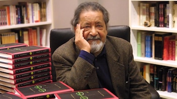V.S. Naipaul murió ayer a