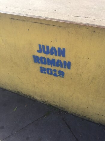 Otro de los mensajes en los alrededores del estadio del “Xeneize”