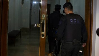 Efectivos de la PFA realizan