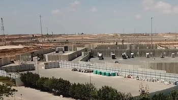 Paso fronterizo Kerem Shalom, entre