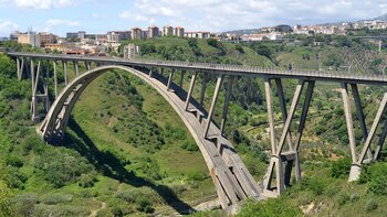 Viaducto Bisantis, en Catanzaro