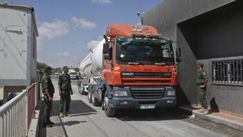 Camiones vuelven a cruzar en