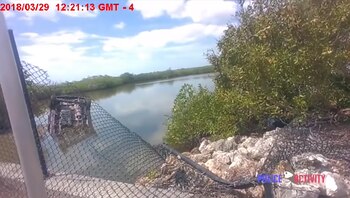 Así quedaron la cerca atravesada