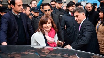 Cristina Kirchner aceptará los allanamientos