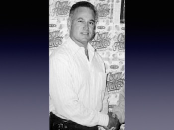 Manuel Marín ganó fortuna y