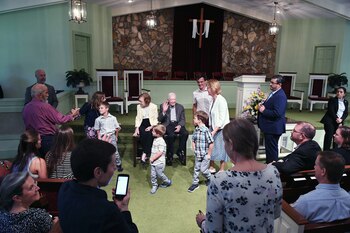 Jimmy y Rosalynn Carter posan