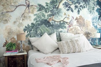 En el cuarto principal, otro