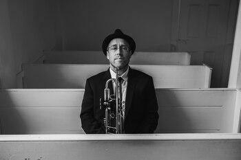 Dave Douglas (Austin Nelson)