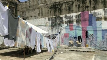 Uno de los patios de