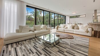 Diseñada con un estilo tropical