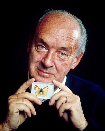 Nabokov, también reconocido como entomoólogo.