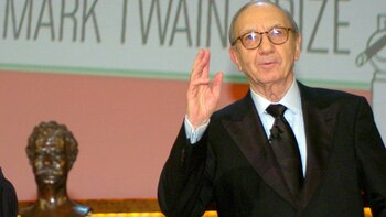 Neil Simon aceptando el premio