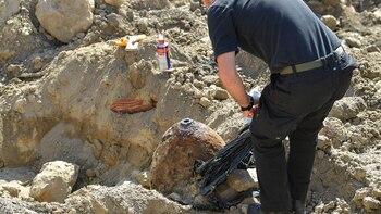 Los equipos de artificieros tardaron