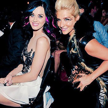 Kesha y Katy Perry