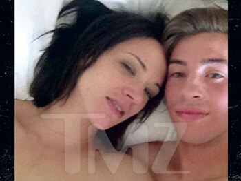 La actriz y directora italiana