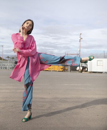 Camisa larga ($ 1.090, Peuque),