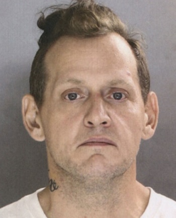 John William Jenkins está detenido