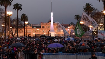 Los docentes en la Plaza