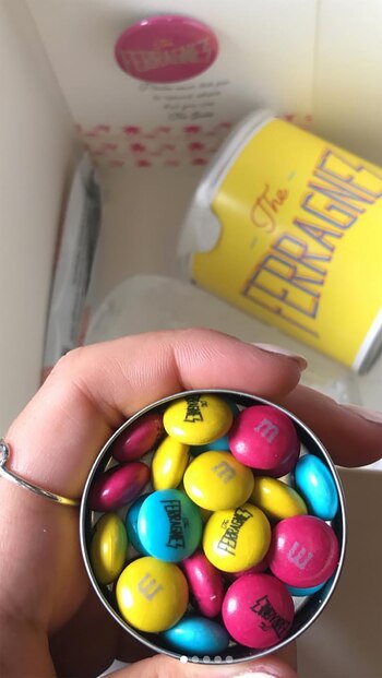 El merchandising customizado