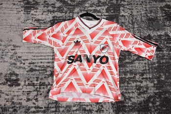 La exótica remera que el