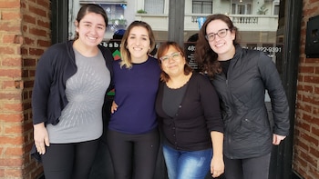 Pía Torres, Alejandra Estrella, Celeste Longo y Romina Fairbairn, forman parte de Roboteam
