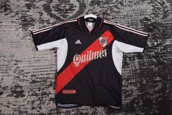 Una de las primeras camisetas