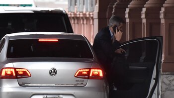 Marcos Peña ingresó esta mañana