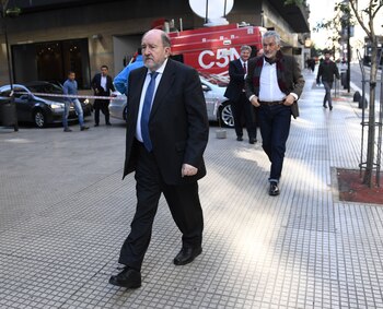 Carlos Verna, gobernador de La