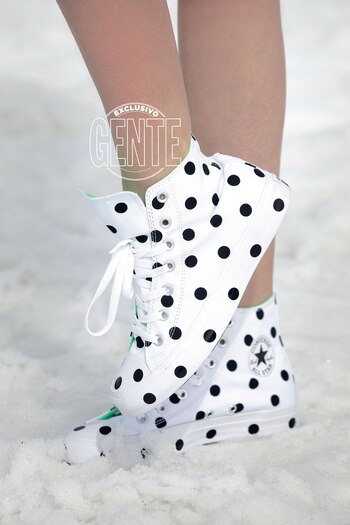 4. Botitas a lunares (Converse).