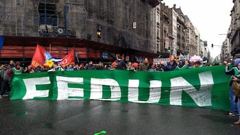 Los 33 gremios nucleados en