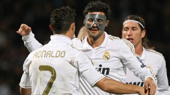 Raúl Albiol y Cristiano Ronaldo